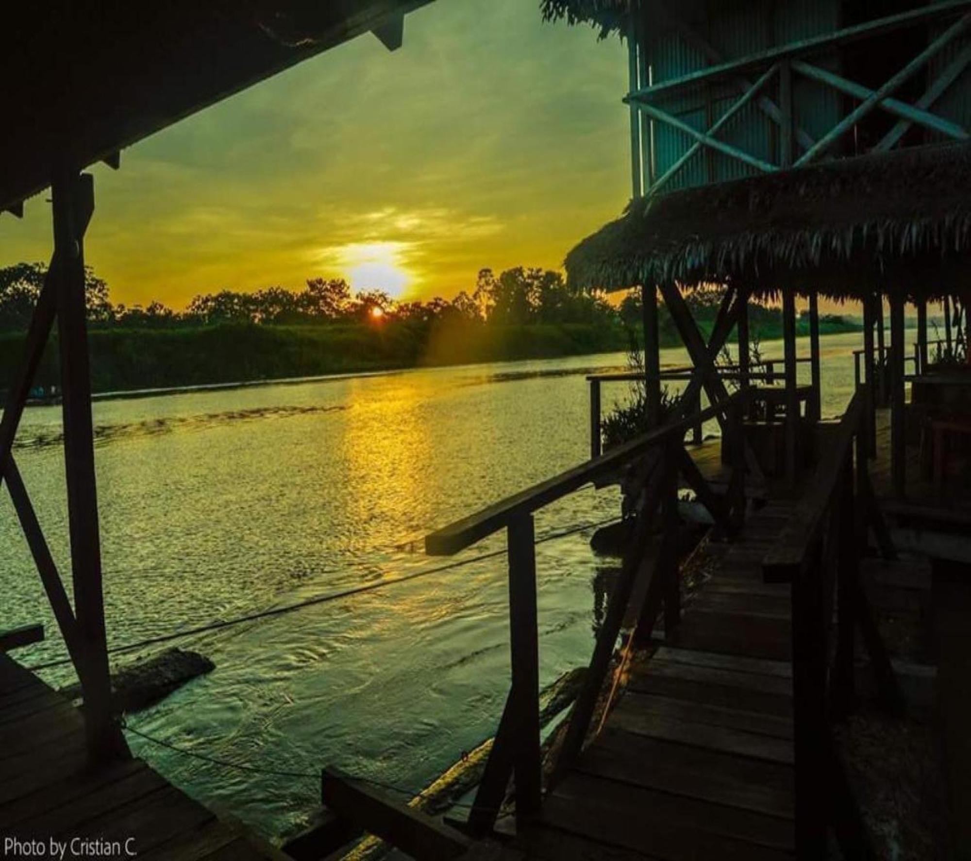Cabaña Flotante Kurupira Leticia Exterior foto