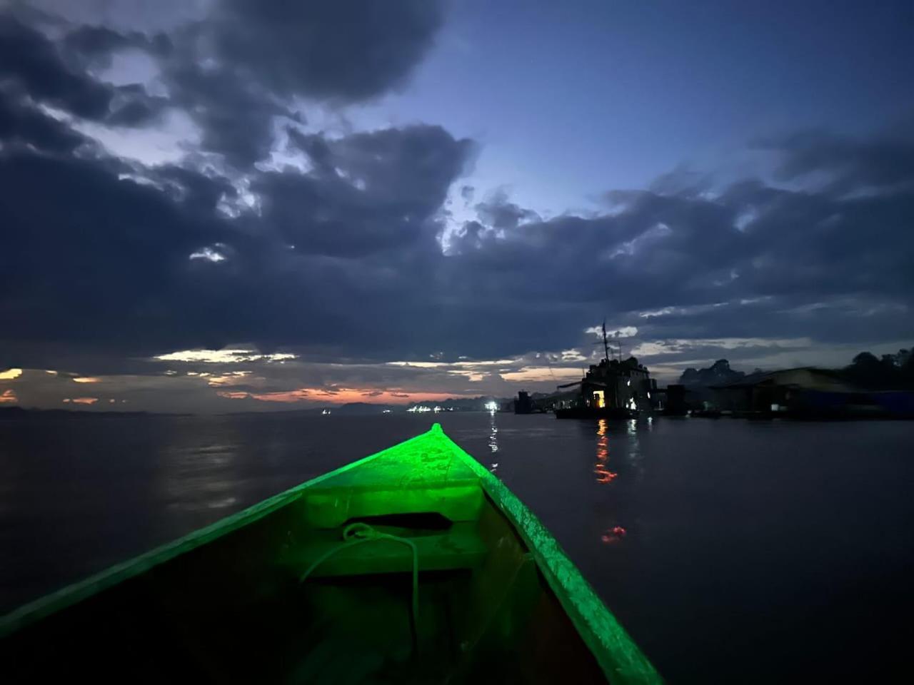 Cabaña Flotante Kurupira Leticia Exterior foto